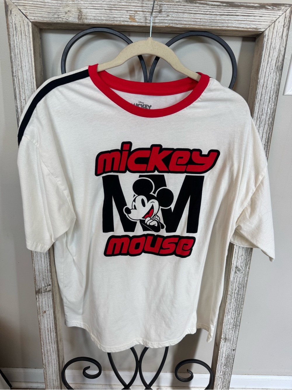 Disney Mickey Mouse Graphic Ringer T Shirt Medium White Red Black Mad Engine